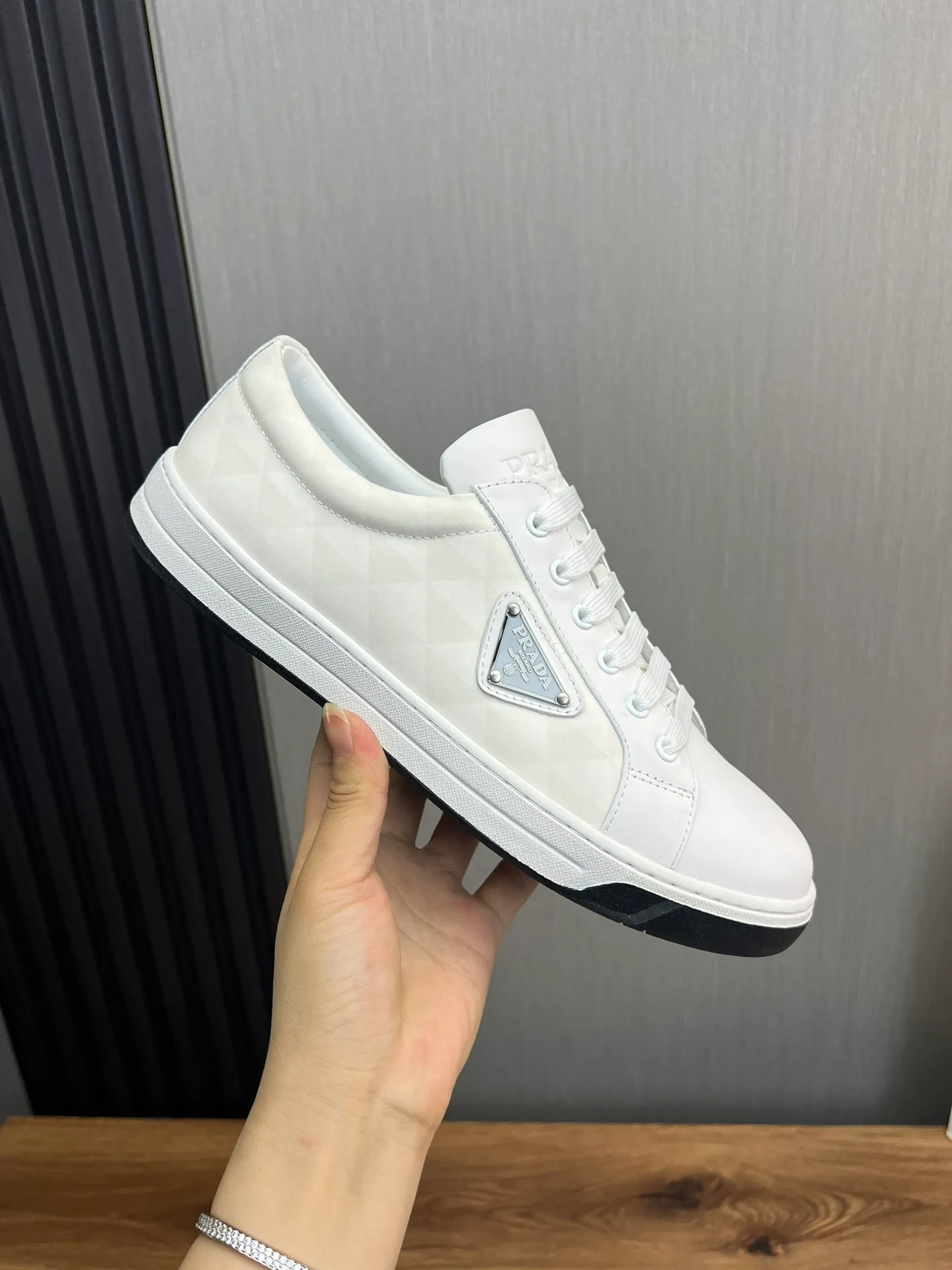 Men's shoes 💰500💰 [PRADA] Popular items in the men's shoe counter, synchronized with the official website, 1 high-quality shipment ✔️Original cowhide splicing + cowhide lining, 1🆚1 replica, original sole, 38-45 (45 customized, non-refundable)